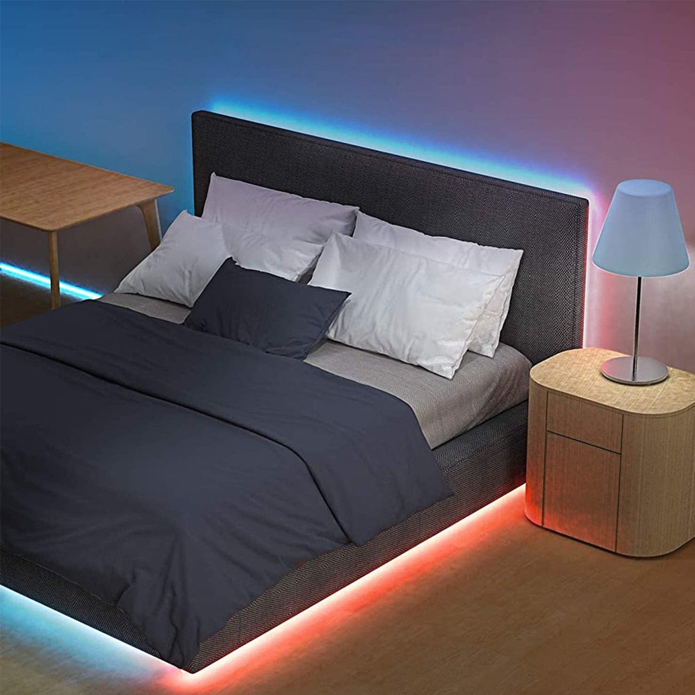 Banda Led RGB, Lungime 5M, 300 LED-uri, Telecomanda 44 Taste, Transformator 12V 5A