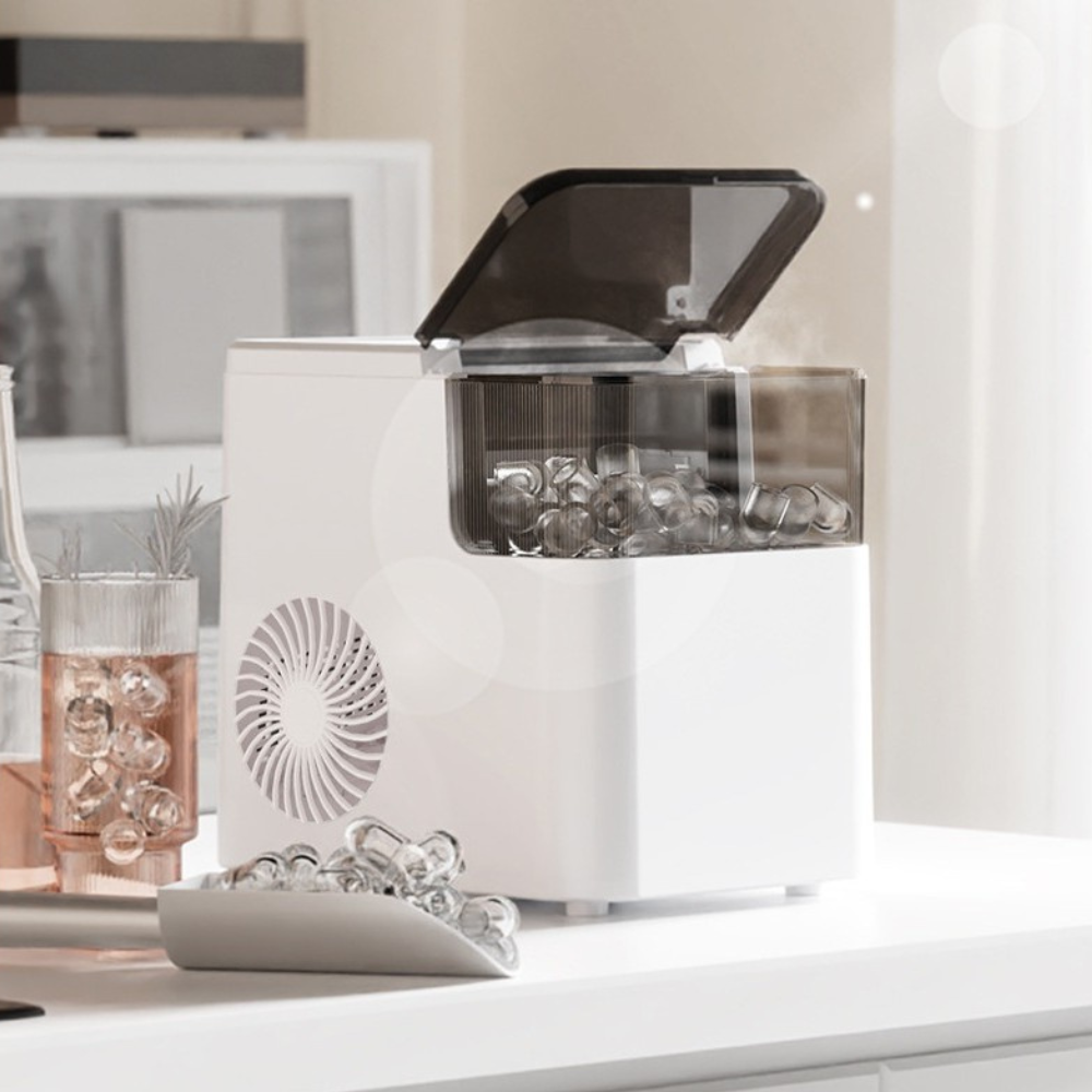Машина за лед, 2 размера, 12 кг/ден, функция стоп, капацитет 500 г, преносима