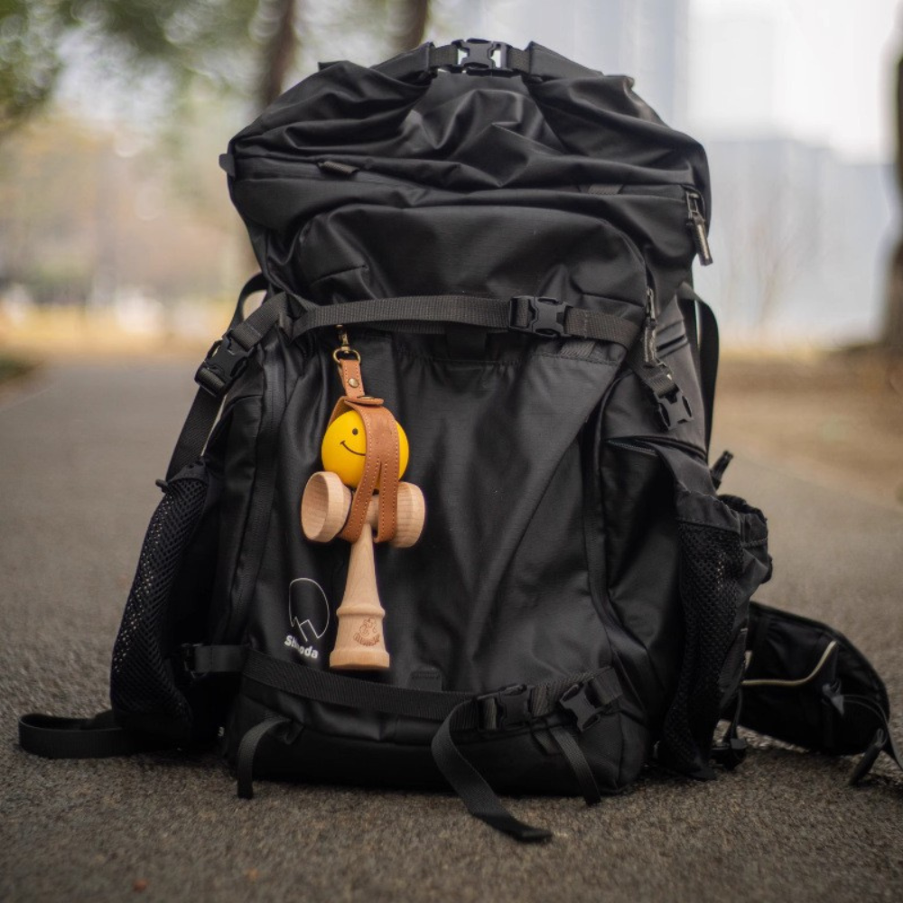 Husa Breloc Kendama, Piele Ecologica, Catarama cu Agatare