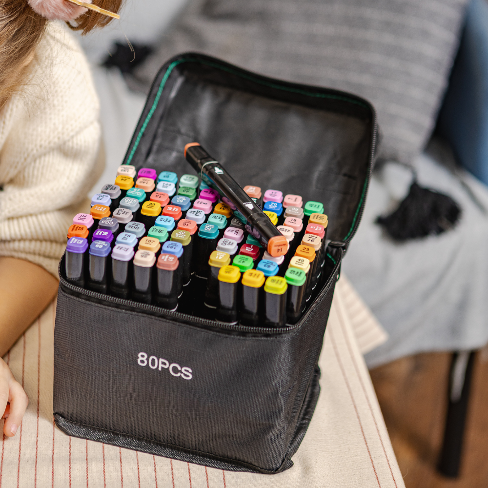 Set Markere + Carte de Colorat CADOU, Varf Dublu, Culori Intense, Geanta de Depozitare, Multicolor