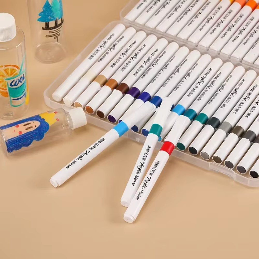 Комплект от 48 акрилни маркера, връх 0,7 мм, наситени цветове, за различни повърхности, бързосъхнещи, лесни за почистване