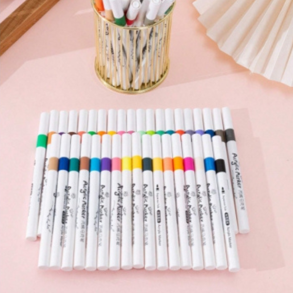 Комплект от 48 акрилни маркера, връх 0,7 мм, наситени цветове, за различни повърхности, бързосъхнещи, лесни за почистване