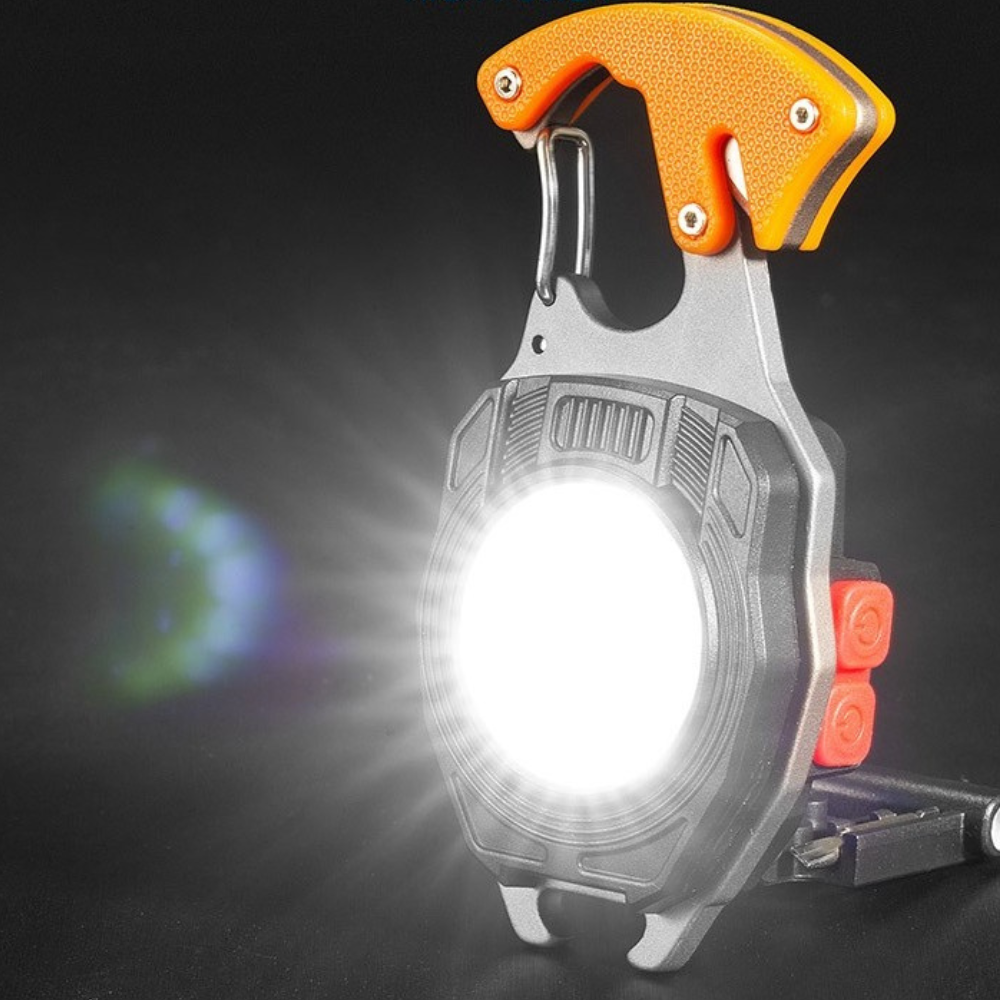 Многофункционален ключодържател, фенерче, запалка, отвертка, отварачка за капачки, черен