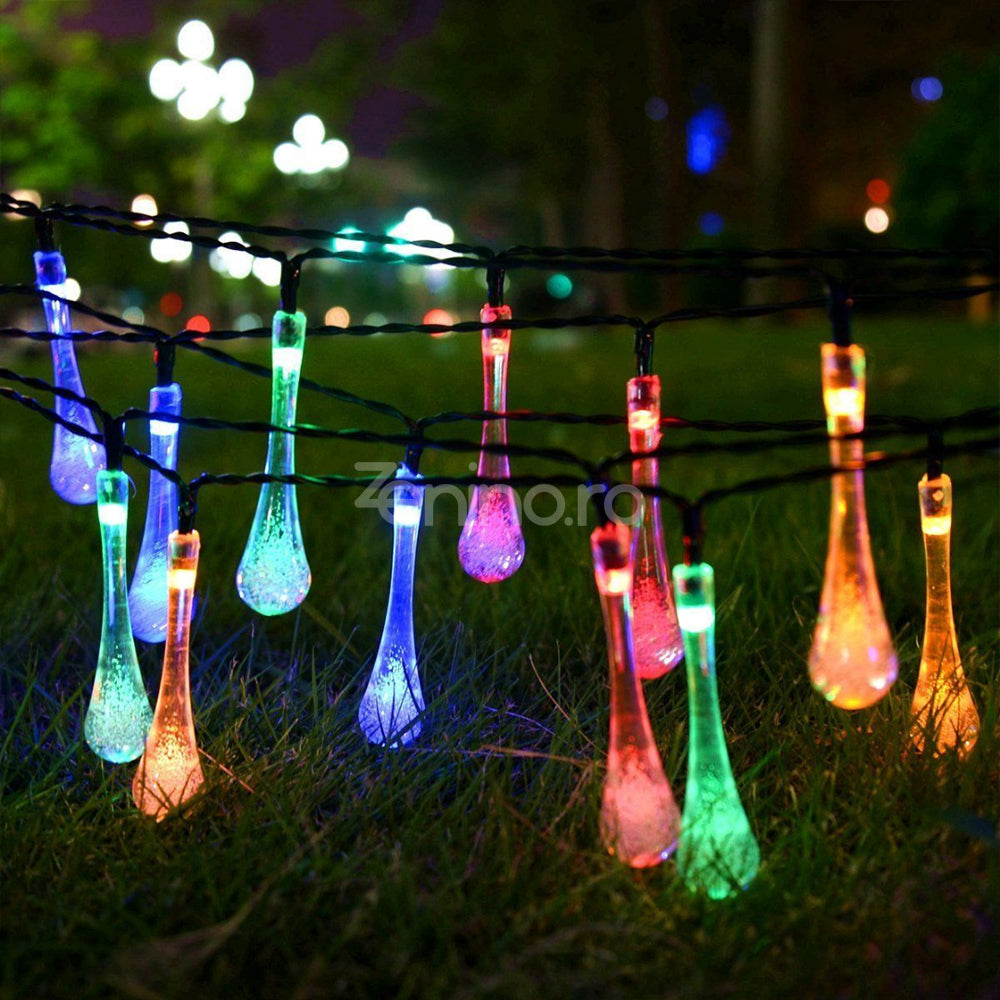 Instalatie Solara, Model Picaturi, 6m, 28 LED-uri, 8 Ore Lumina, Liniara, Alb Cald, Alb Rece si Multicolor, 600mAh