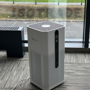 Purificator Aer, Filtru HEPA H12, Carbune Activ, Capteaza Alergeni, Acoperire 80m2