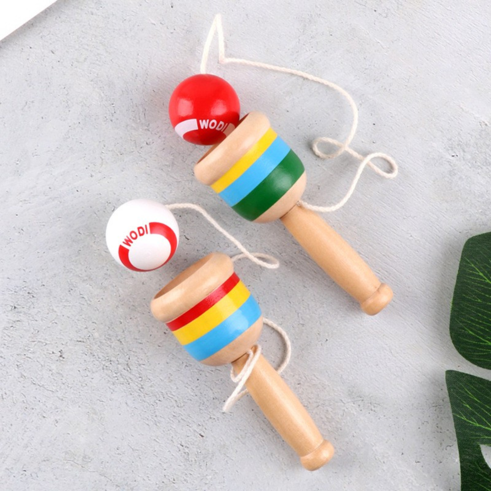 Jucarie Cupa, Tip Kendama