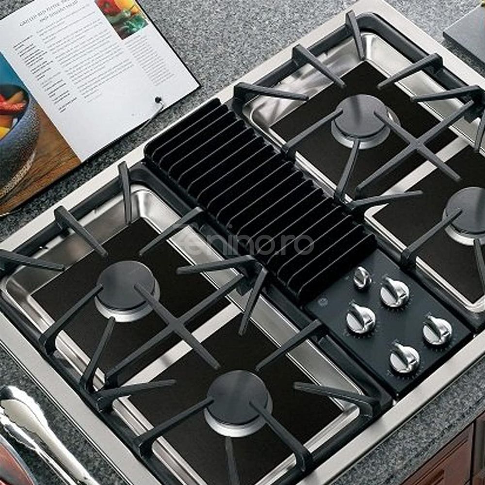 Set 4 Folii Teflon Aragaz - Anti-Aderente, Rezistente la Temperaturi Ridicate, Usor de Curatat, Reutilizabile, 27x27cm, Negru