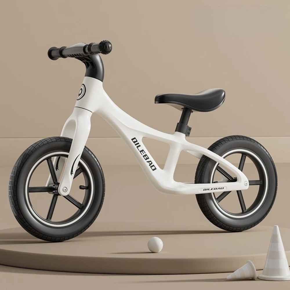 Bicicleta pentru Copii, Fara Pedale, Roti Silentioase, Sezut Reglabil, 2-6 Ani
