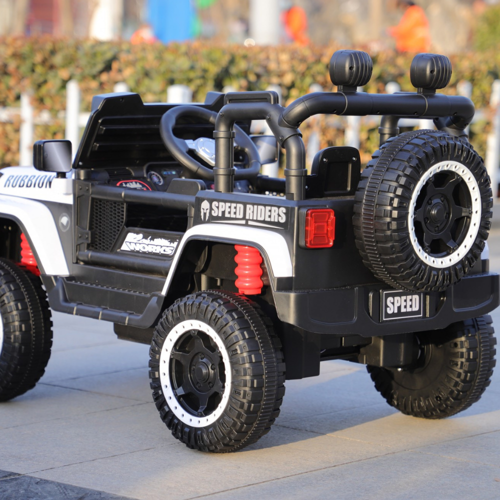Masinuta Electrica Off-Road, cu Telecomanda, Tractiune Integrala, 12V, 7Ah, Lumina Intermitenta