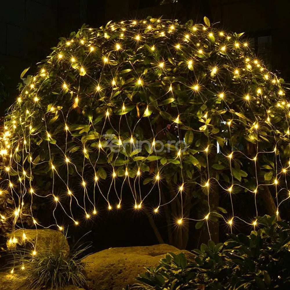 Instalatie de Craciun, Tip Plasa, Becuri LED, 8 Jocuri de Lumini, Interconectabila, Fir Transparent, Prelungitor 1.5m, Alb Cald, Rece, Multicolor