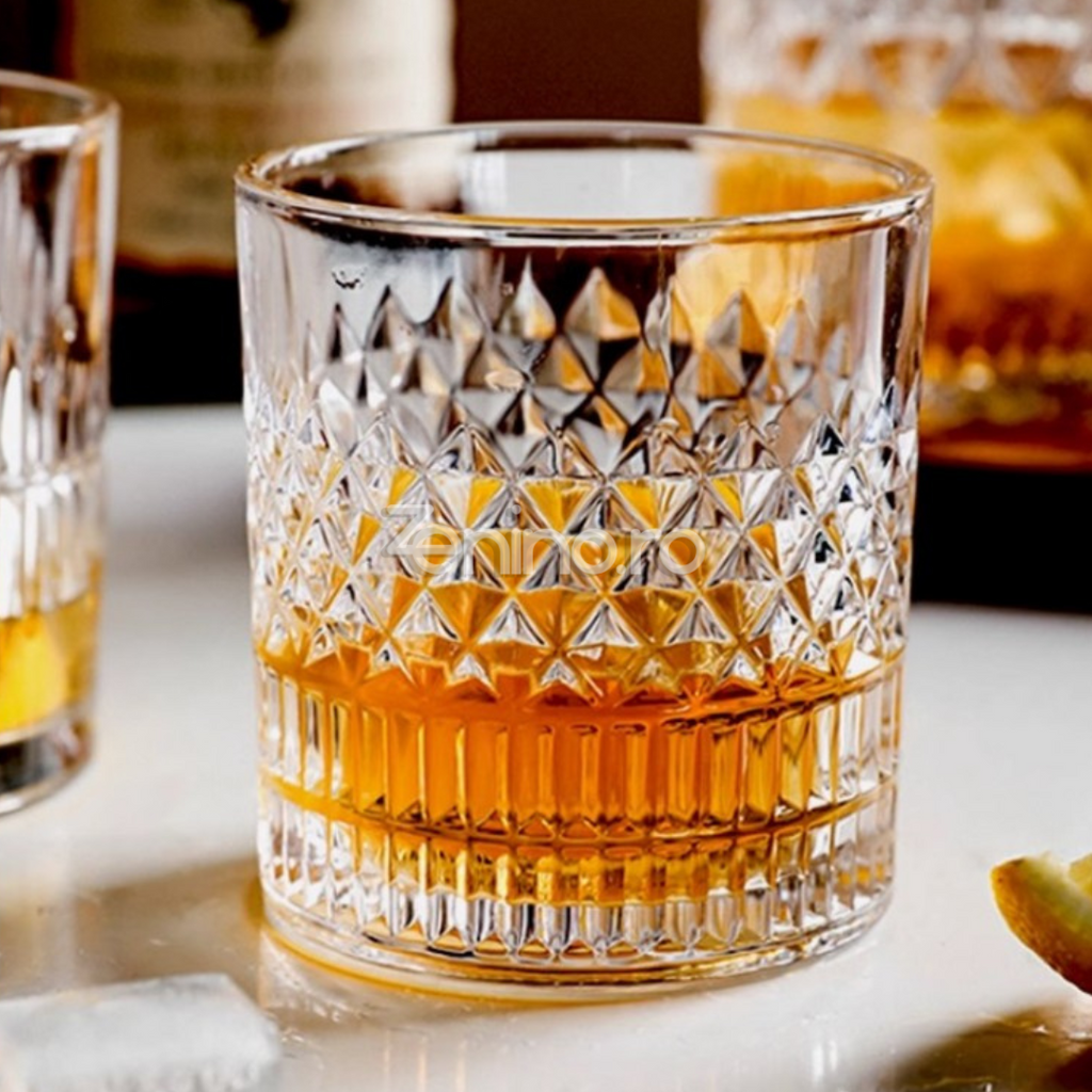 Set 4 Pahare de Whisky, 335ml, Model Clasic, Rezistent la Socuri, Usor de Curatat, din Sticla, Transparent